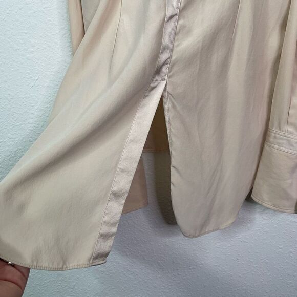 Elizabeth And James Women’s Cold Shoulder 100% Silk Top Size XS - Picture 8 of 10